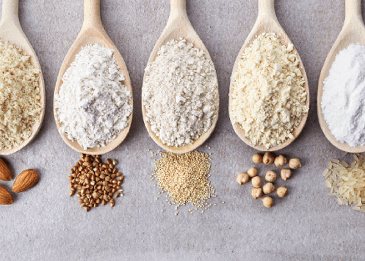 Spoons with different grains